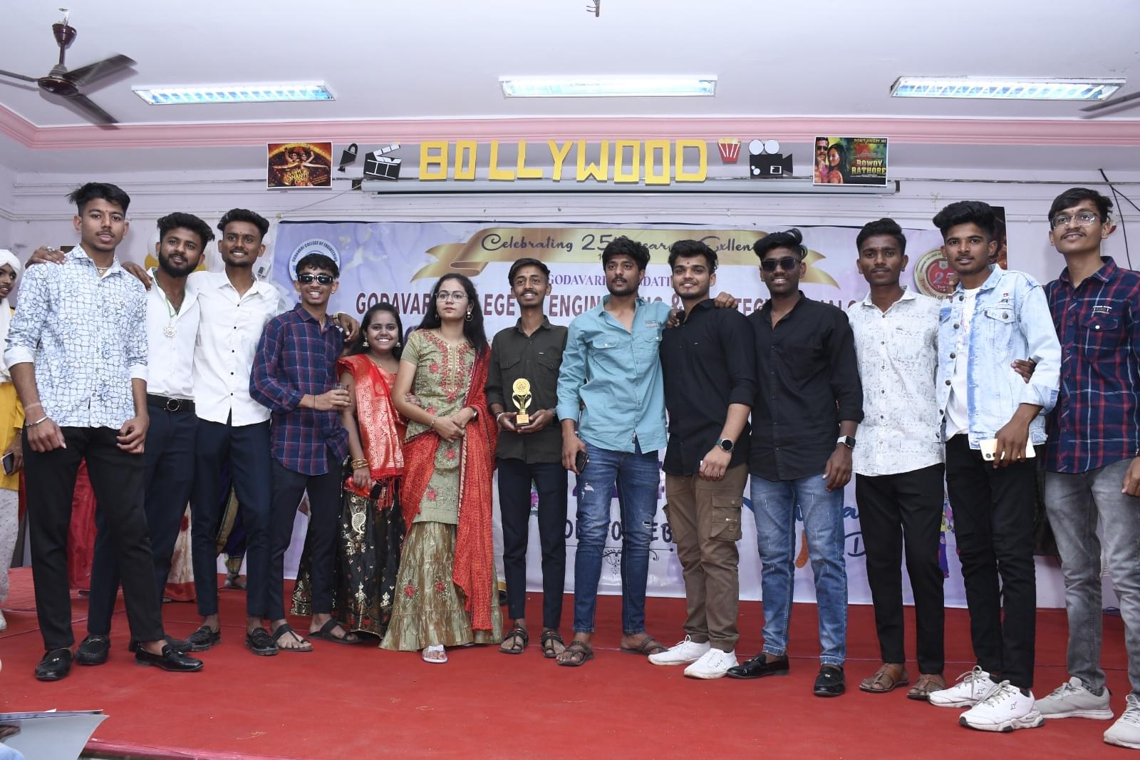 Godavari College of Engineering Jalgaon Extra Curriculars photo 4